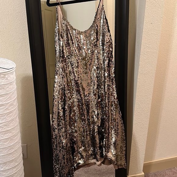 Tracy Reese - Picture 1 of 2